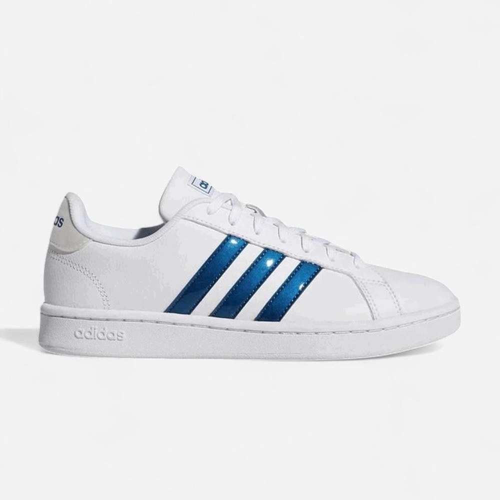 Adidas Women’s Grand Court Cloudfoam Sneaker White and Blue Size 6